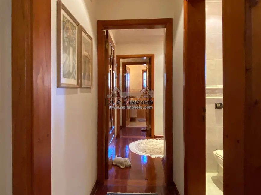 Foto 6 de Apartamento com 5 quartos à venda, 289m2 em Campos Do Jordao - SP