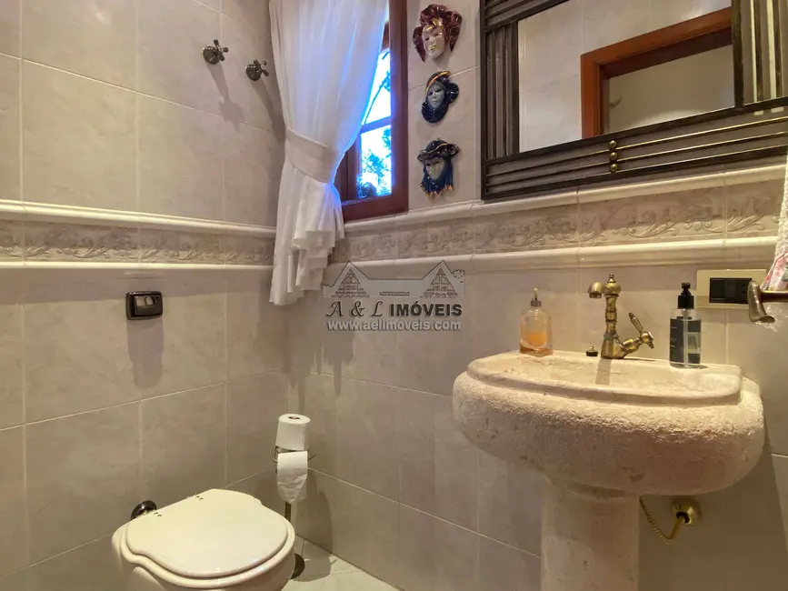 Foto 7 de Apartamento com 5 quartos à venda, 289m2 em Campos Do Jordao - SP