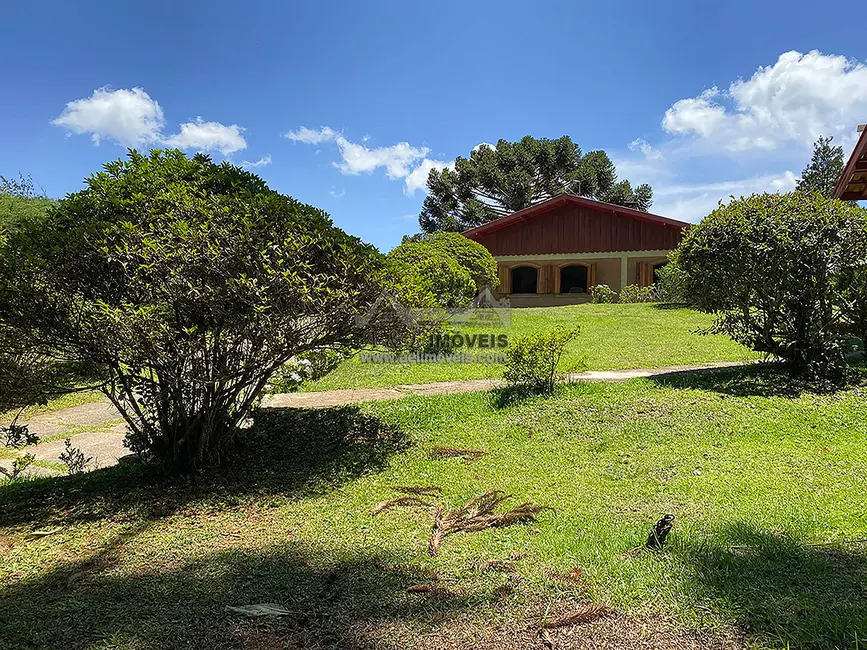 Foto 5 de Casa com 3 quartos à venda, 192m2 em Campos Do Jordao - SP