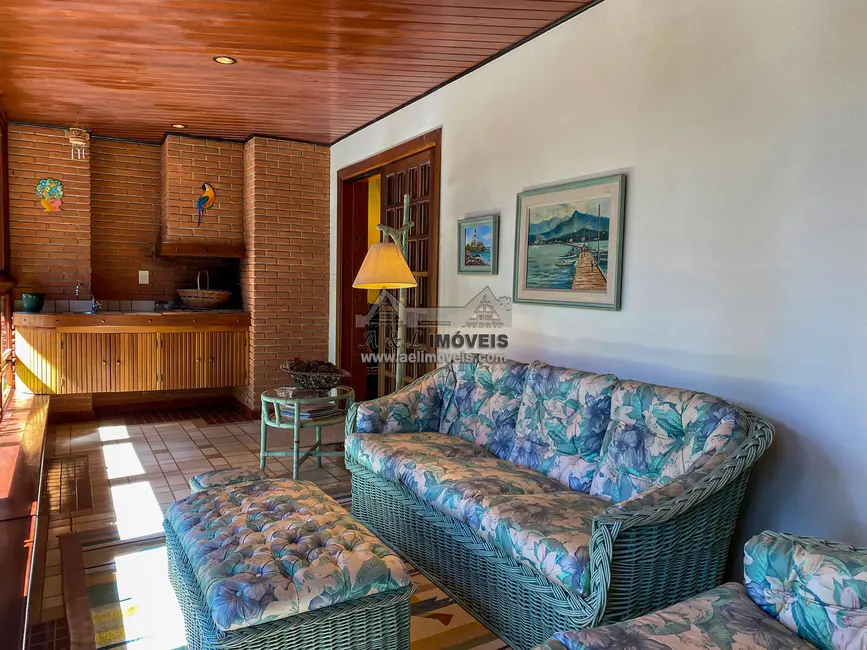 Apartamento com 5 quartos à venda, 226m2 em Campos Do Jordao - SP - imagem 6 Foto 6 de Apartamento com 5 quartos à venda, 226m2 em Campos Do Jordao - SP