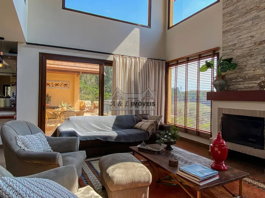 Casa de Condomínio com 5 quartos à venda, 565m2 em Centro, Santo Antonio Do Pinhal - SP - imagem 7 Foto 7 de Casa de Condomínio com 5 quartos à venda, 565m2 em Centro, Santo Antonio Do Pinhal - SP