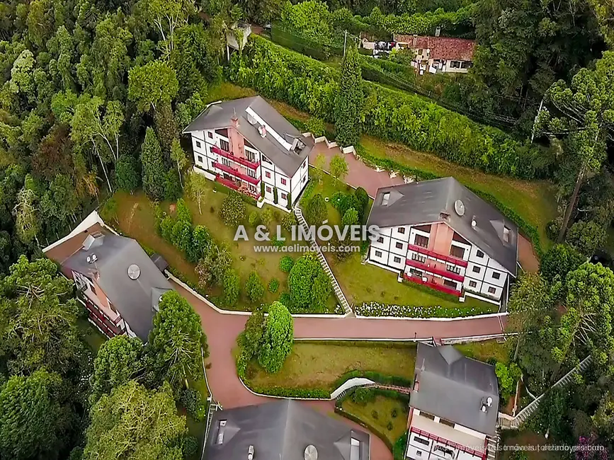 Apartamento com 4 quartos à venda, 156m2 em Campos Do Jordao - SP - imagem 2 Foto 2 de Apartamento com 4 quartos à venda, 156m2 em Campos Do Jordao - SP