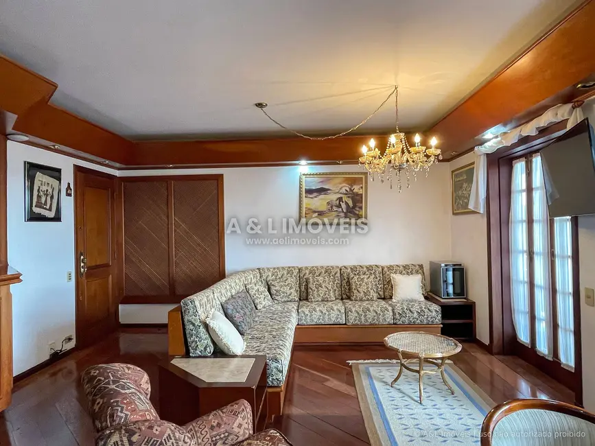 Apartamento com 4 quartos à venda, 267m2 em Campos Do Jordao - SP - imagem 6 Foto 6 de Apartamento com 4 quartos à venda, 267m2 em Campos Do Jordao - SP