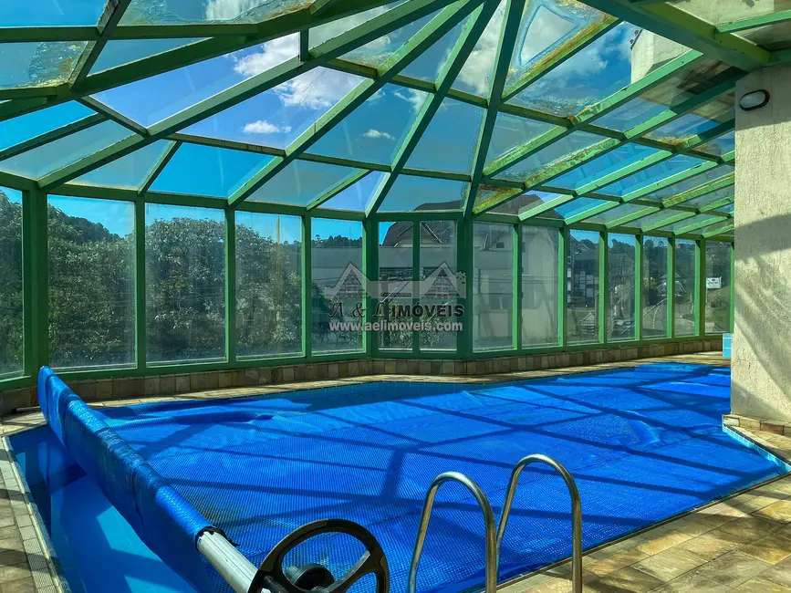 Foto 4 de Apartamento com 3 quartos à venda, 107m2 em Campos Do Jordao - SP