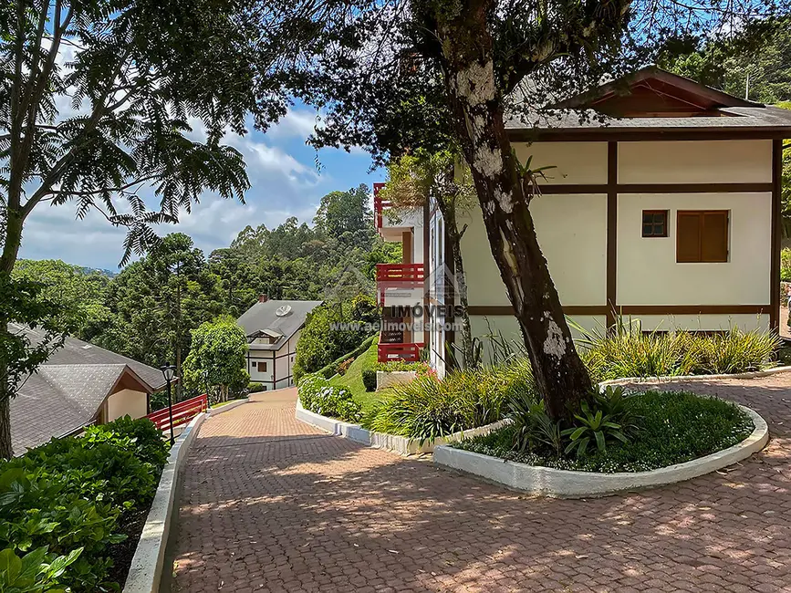 Apartamento com 3 quartos à venda, 104m2 em Campos Do Jordao - SP - imagem 2 Foto 2 de Apartamento com 3 quartos à venda, 104m2 em Campos Do Jordao - SP