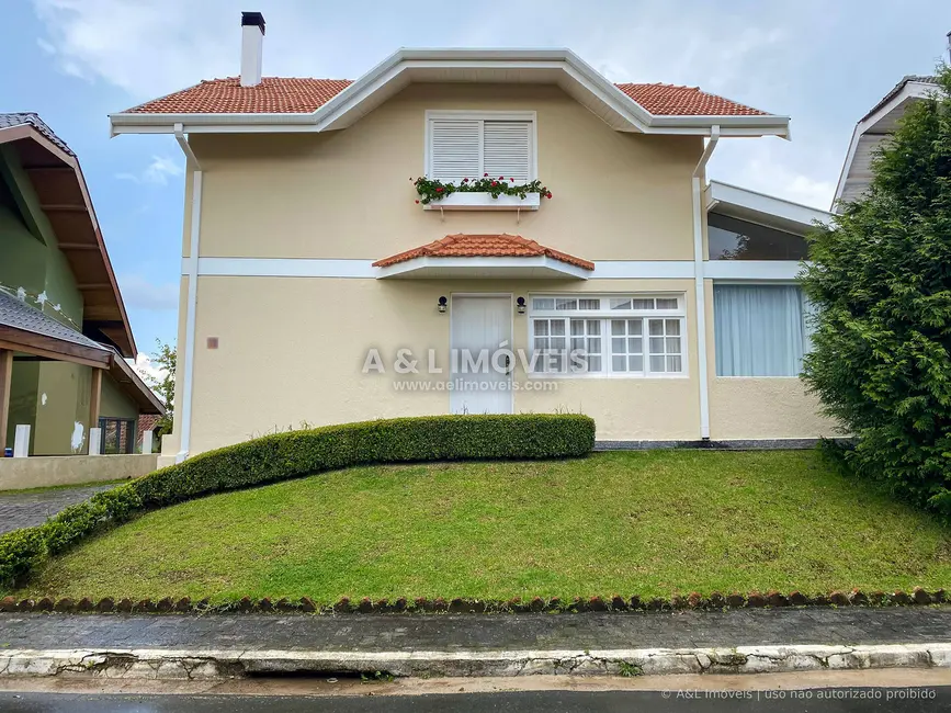 Foto 2 de Casa de Condomínio com 3 quartos à venda, 214m2 em Campos Do Jordao - SP