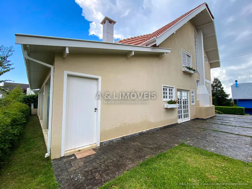 Foto 5 de Casa de Condomínio com 3 quartos à venda, 214m2 em Campos Do Jordao - SP