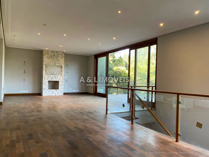 Foto 4 de Casa de Condomínio com 5 quartos à venda, 269m2 em Campos Do Jordao - SP