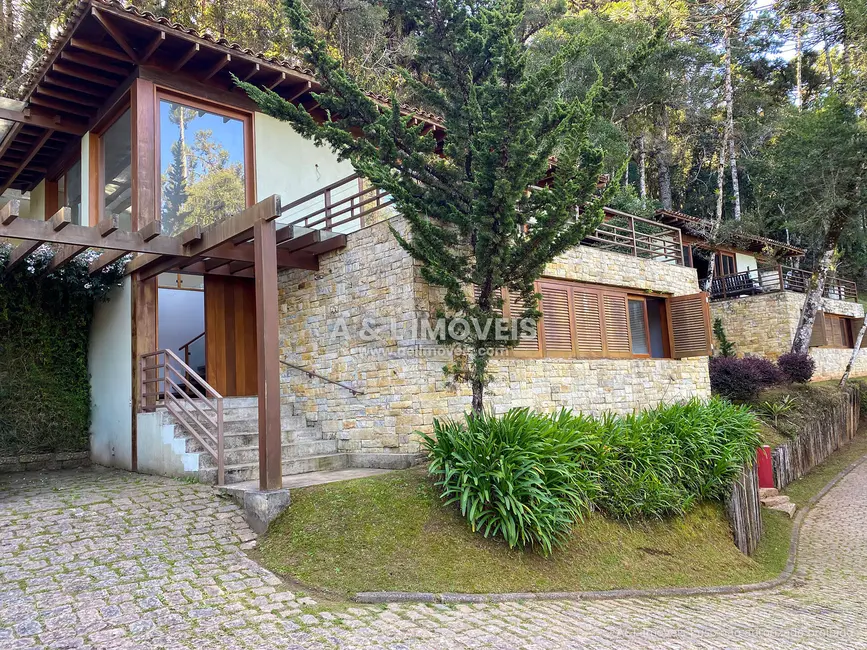 Foto 1 de Casa de Condomínio com 5 quartos à venda, 269m2 em Campos Do Jordao - SP