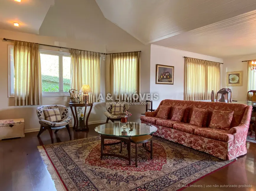 Foto 9 de Casa com 6 quartos à venda, 700m2 em Campos Do Jordao - SP