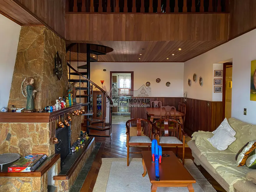 Foto 8 de Apartamento com 3 quartos à venda, 229m2 em Campos Do Jordao - SP