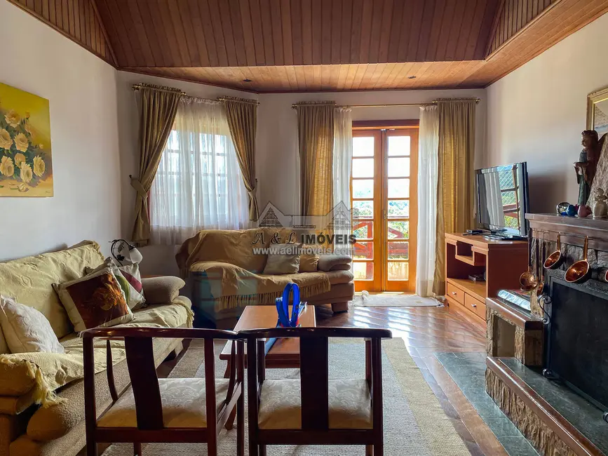 Foto 6 de Apartamento com 3 quartos à venda, 229m2 em Campos Do Jordao - SP