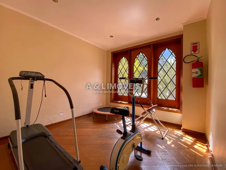 Foto 9 de Apartamento com 3 quartos à venda, 168m2 em Campos Do Jordao - SP
