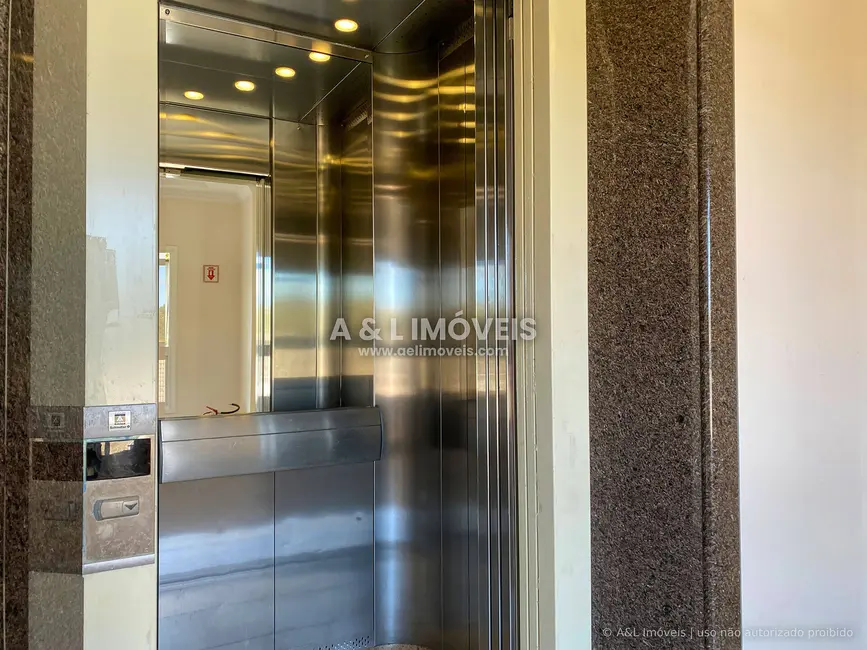 Apartamento com 3 quartos à venda, 176m2 em Campos Do Jordao - SP - imagem 6 Foto 6 de Apartamento com 3 quartos à venda, 176m2 em Campos Do Jordao - SP