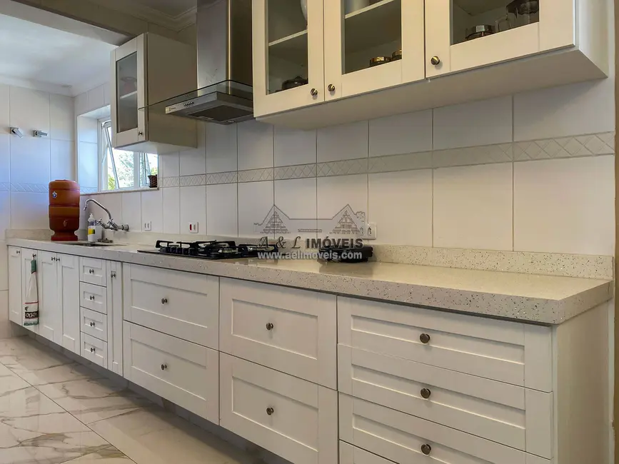 Foto 9 de Apartamento com 6 quartos à venda, 250m2 em Campos Do Jordao - SP