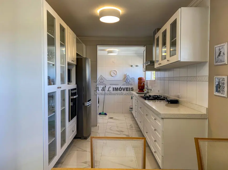 Foto 8 de Apartamento com 6 quartos à venda, 250m2 em Campos Do Jordao - SP