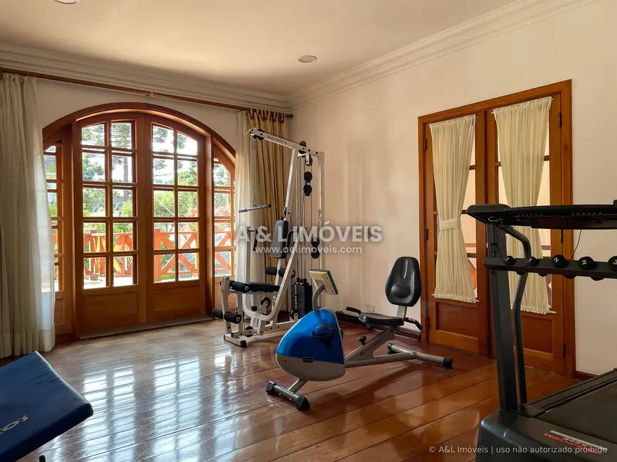 Foto 4 de Apartamento com 5 quartos à venda, 331m2 em Campos Do Jordao - SP