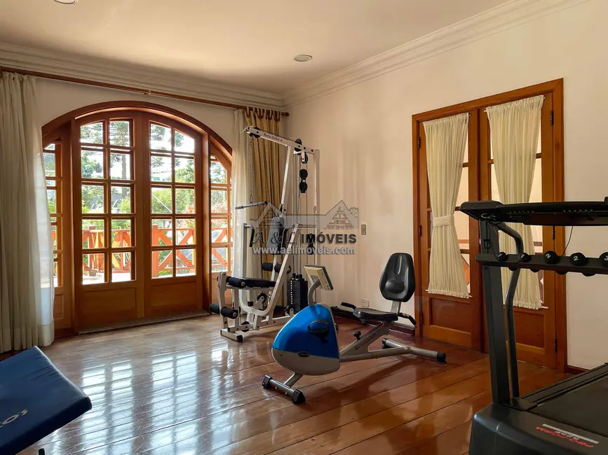 Foto 4 de Apartamento com 5 quartos à venda, 331m2 em Campos Do Jordao - SP