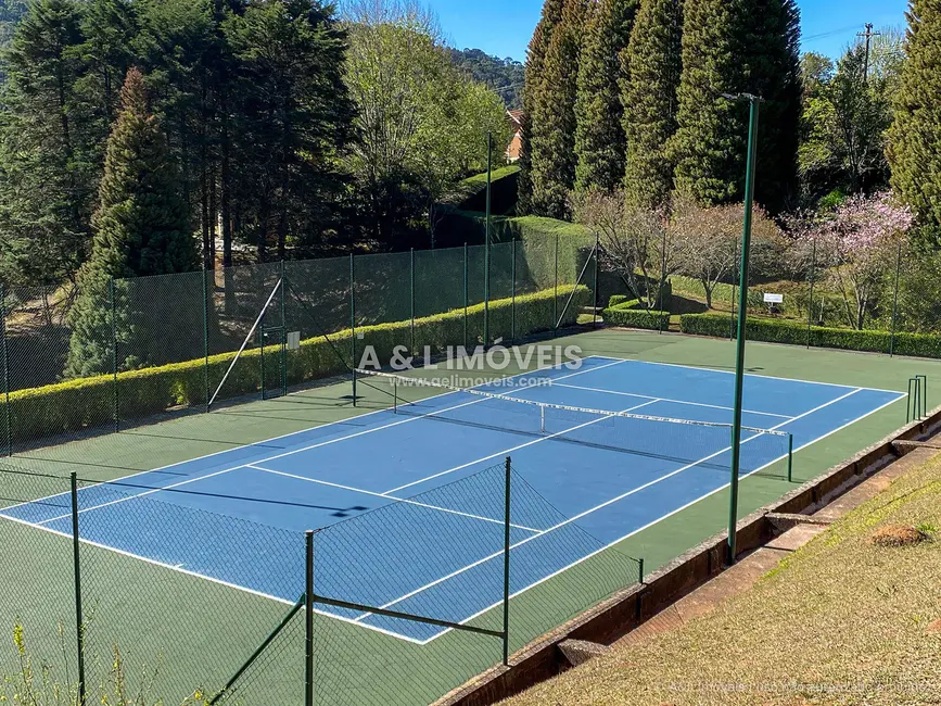 Casa de Condomínio com 3 quartos à venda, 133m2 em Campos Do Jordao - SP - imagem 2 Foto 2 de Casa de Condomínio com 3 quartos à venda, 133m2 em Campos Do Jordao - SP