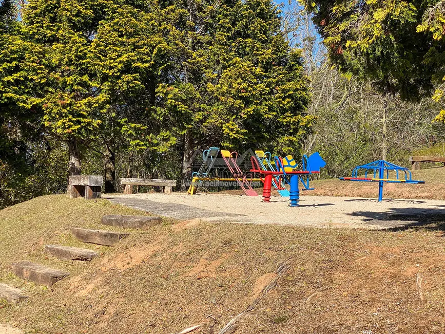 Casa de Condomínio com 3 quartos à venda, 133m2 em Campos Do Jordao - SP - imagem 8 Foto 8 de Casa de Condomínio com 3 quartos à venda, 133m2 em Campos Do Jordao - SP