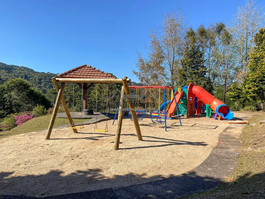 Casa de Condomínio com 3 quartos à venda, 133m2 em Campos Do Jordao - SP - imagem 7 Foto 7 de Casa de Condomínio com 3 quartos à venda, 133m2 em Campos Do Jordao - SP