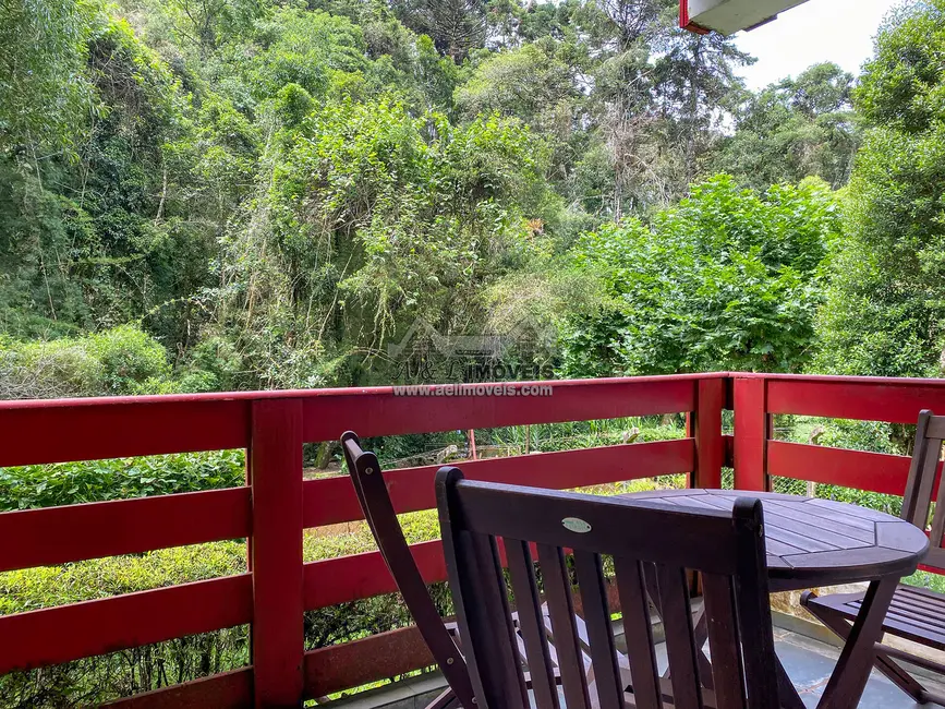 Apartamento com 3 quartos à venda, 104m2 em Campos Do Jordao - SP - imagem 5 Foto 5 de Apartamento com 3 quartos à venda, 104m2 em Campos Do Jordao - SP