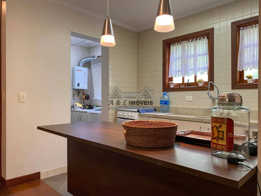 Apartamento com 3 quartos à venda, 104m2 em Campos Do Jordao - SP - imagem 9 Foto 9 de Apartamento com 3 quartos à venda, 104m2 em Campos Do Jordao - SP