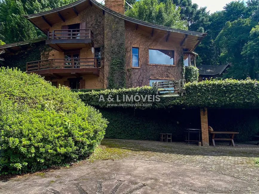 Casa com 6 quartos à venda, 950m2 em Campos Do Jordao - SP - imagem 1 Foto 1 de Casa com 6 quartos à venda, 950m2 em Campos Do Jordao - SP