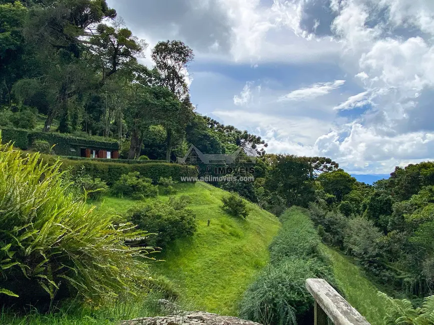 Foto 5 de Casa com 6 quartos à venda, 950m2 em Campos Do Jordao - SP