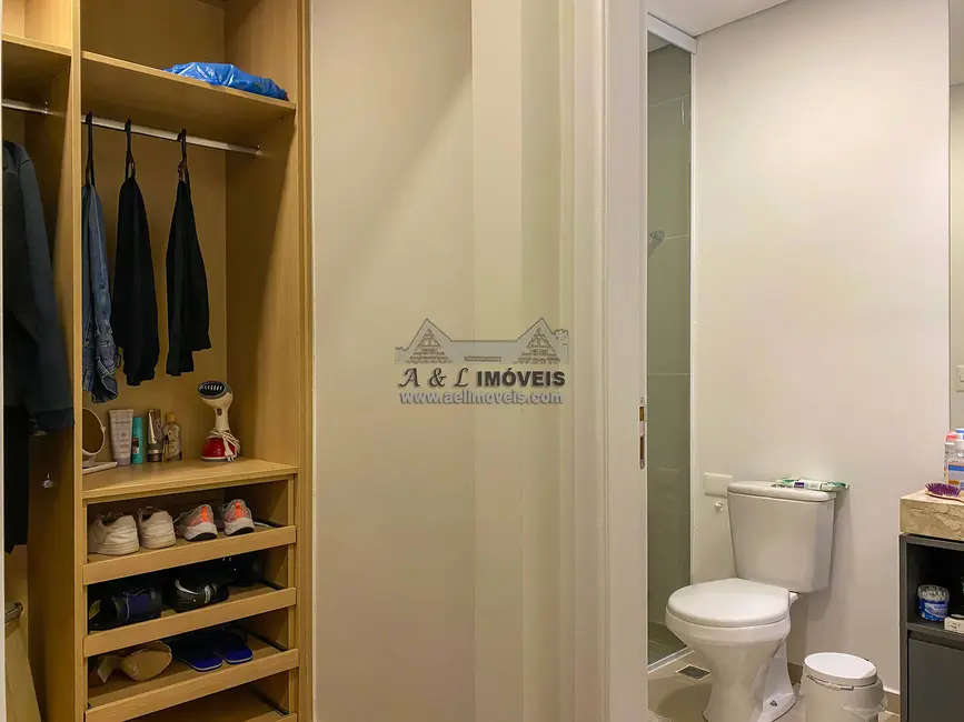 Foto 31 de Apartamento com 2 quartos à venda, 87m2 em Campos Do Jordao - SP