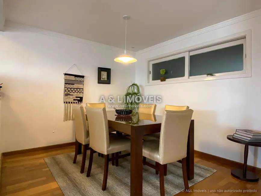 Apartamento com 2 quartos à venda, 140m2 em Campos Do Jordao - SP - imagem 4 Foto 4 de Apartamento com 2 quartos à venda, 140m2 em Campos Do Jordao - SP