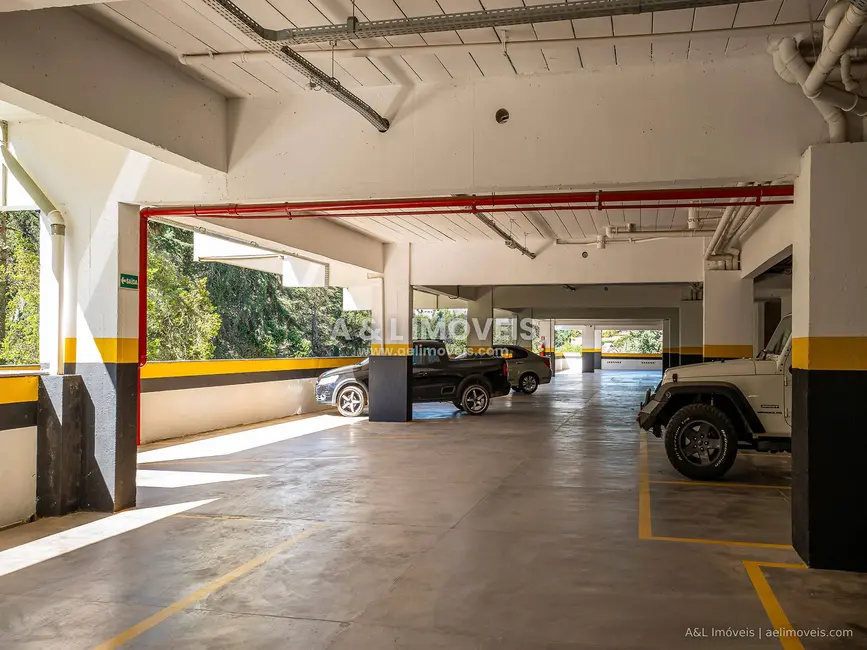 Foto 6 de Apartamento com 3 quartos à venda, 88m2 em Campos Do Jordao - SP