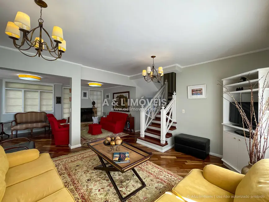 Foto 6 de Casa de Condomínio com 4 quartos à venda, 262m2 em Campos Do Jordao - SP