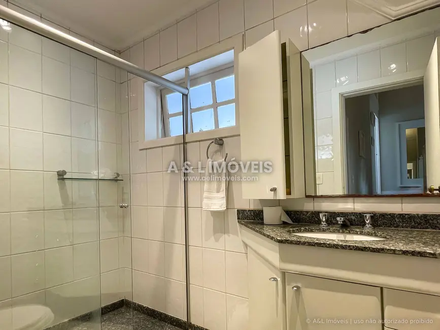 Foto 8 de Casa de Condomínio com 4 quartos à venda, 262m2 em Campos Do Jordao - SP