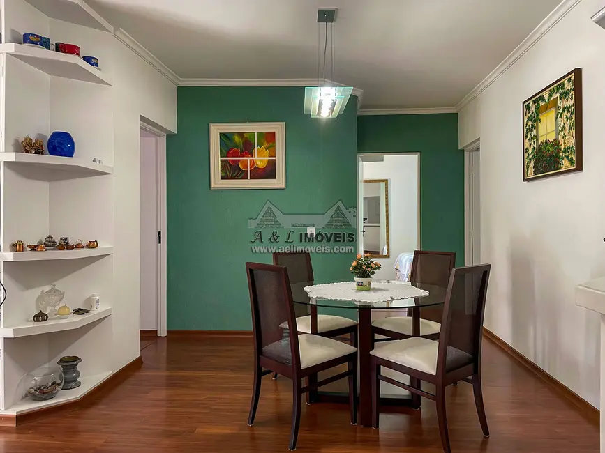 Apartamento com 3 quartos à venda, 99m2 em Campos Do Jordao - SP - imagem 4 Foto 4 de Apartamento com 3 quartos à venda, 99m2 em Campos Do Jordao - SP