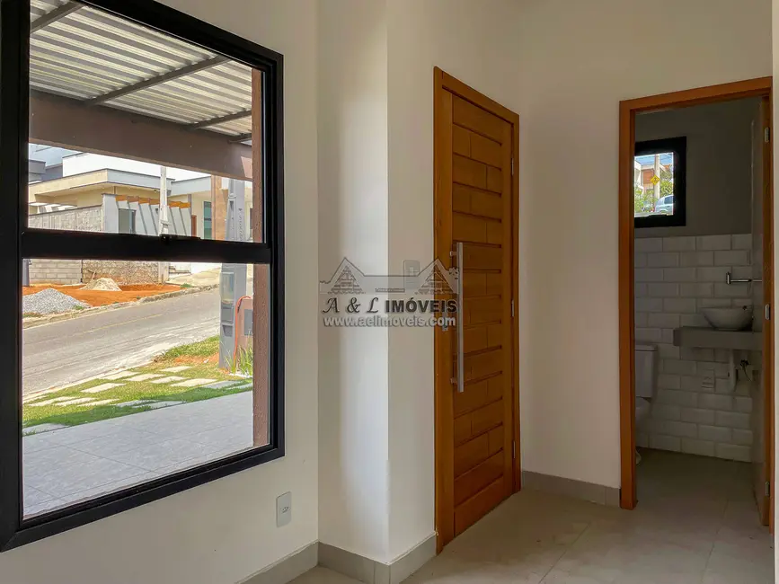 Foto 5 de Casa de Condomínio com 3 quartos à venda, 120m2 em Morada dos Nobres, Taubate - SP