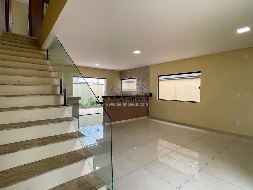 Foto 3 de Casa de Condomínio com 3 quartos à venda, 136m2 em Morada dos Nobres, Taubate - SP