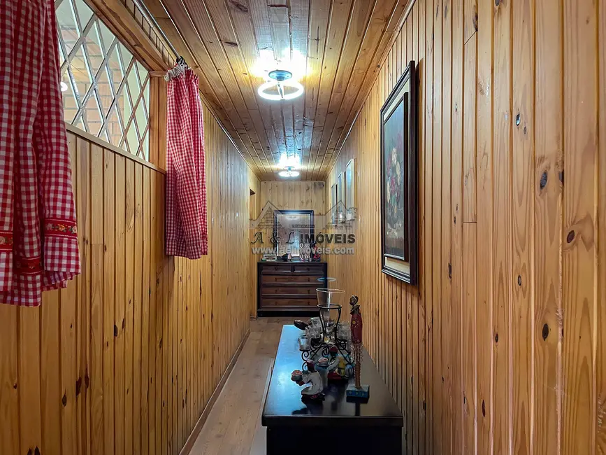 Foto 7 de Casa de Condomínio com 4 quartos à venda, 100m2 em Campos Do Jordao - SP