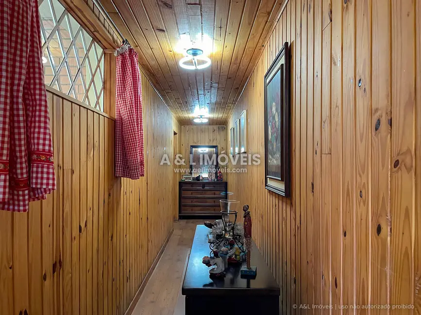Casa de Condomínio com 4 quartos à venda, 100m2 em Campos Do Jordao - SP - imagem 7 Foto 7 de Casa de Condomínio com 4 quartos à venda, 100m2 em Campos Do Jordao - SP