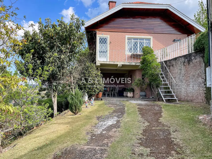 Casa de Condomínio com 4 quartos à venda, 100m2 em Campos Do Jordao - SP - imagem 2 Foto 2 de Casa de Condomínio com 4 quartos à venda, 100m2 em Campos Do Jordao - SP