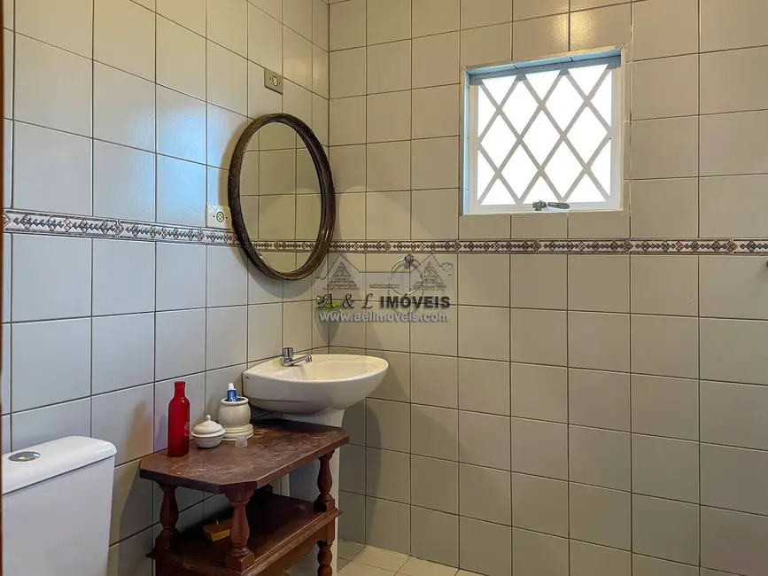 Foto 8 de Casa de Condomínio com 4 quartos à venda, 100m2 em Campos Do Jordao - SP