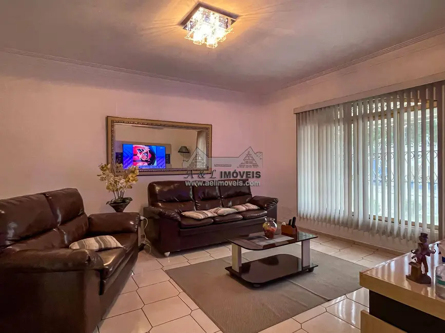 Foto 5 de Casa com 3 quartos à venda, 160m2 em Jardim Independência, Taubate - SP