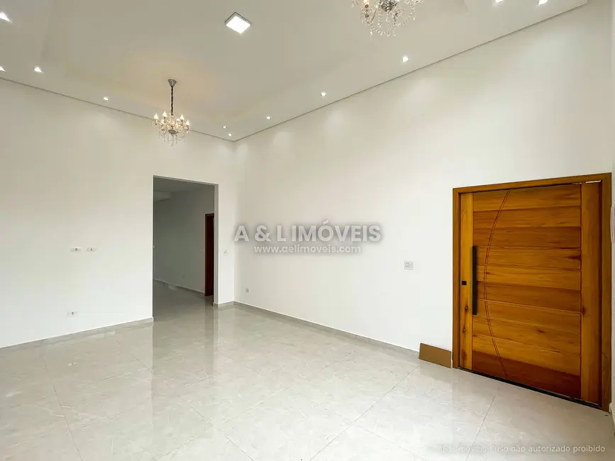 Foto 1 de Casa de Condomínio com 3 quartos à venda, 168m2 em Parque São Cristóvão, Taubate - SP