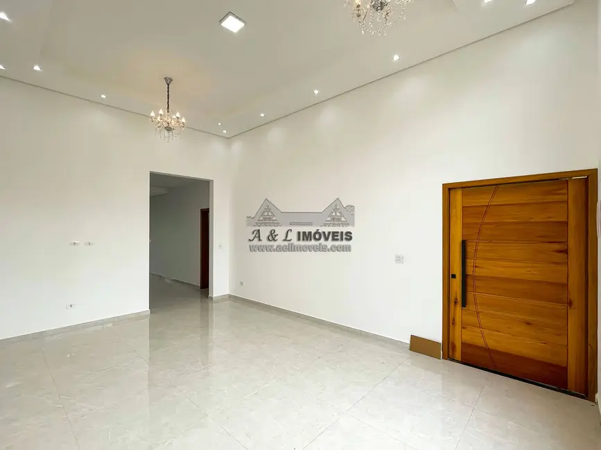 Foto 1 de Casa de Condomínio com 3 quartos à venda, 168m2 em Parque São Cristóvão, Taubate - SP