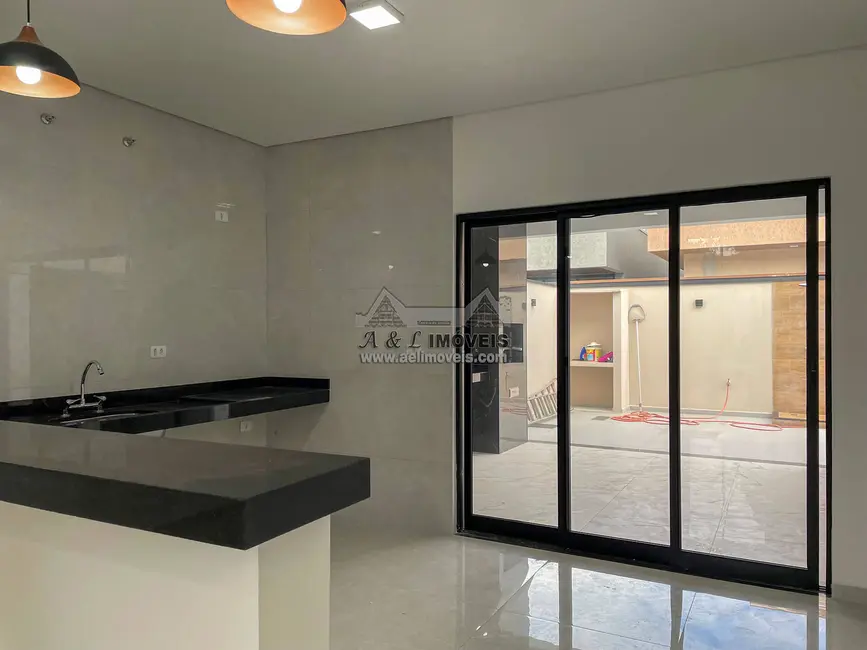 Foto 3 de Casa de Condomínio com 3 quartos à venda, 168m2 em Parque São Cristóvão, Taubate - SP