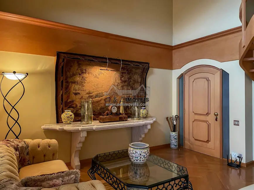 Foto 6 de Apartamento com 3 quartos à venda, 315m2 em Campos Do Jordao - SP