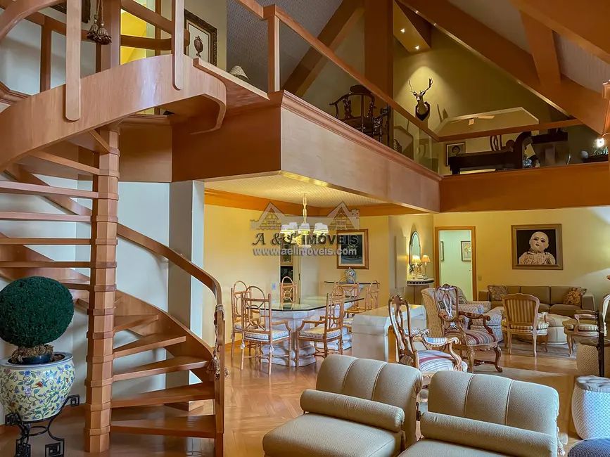 Foto 9 de Apartamento com 3 quartos à venda, 315m2 em Campos Do Jordao - SP