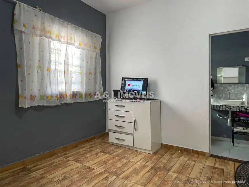 Foto 8 de Casa com 5 quartos à venda, 228m2 em Chácara do Visconde, Taubate - SP