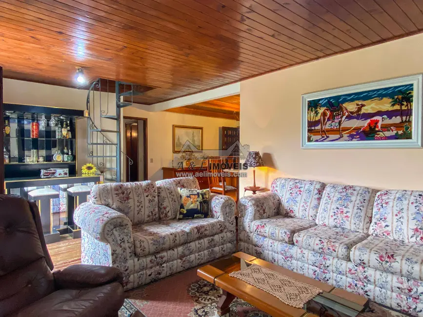 Apartamento com 3 quartos à venda, 106m2 em Campos Do Jordao - SP - imagem 6 Foto 6 de Apartamento com 3 quartos à venda, 106m2 em Campos Do Jordao - SP