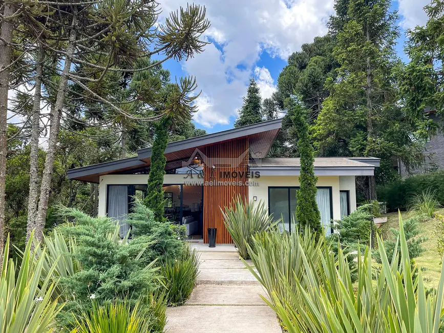 Foto 6 de Casa de Condomínio com 3 quartos à venda, 279m2 em Campos Do Jordao - SP